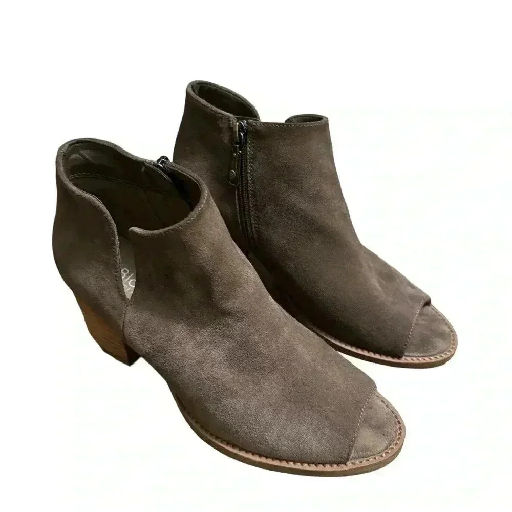 Blondo Nappa Waterproof Open Toe Bootie Size 71/2